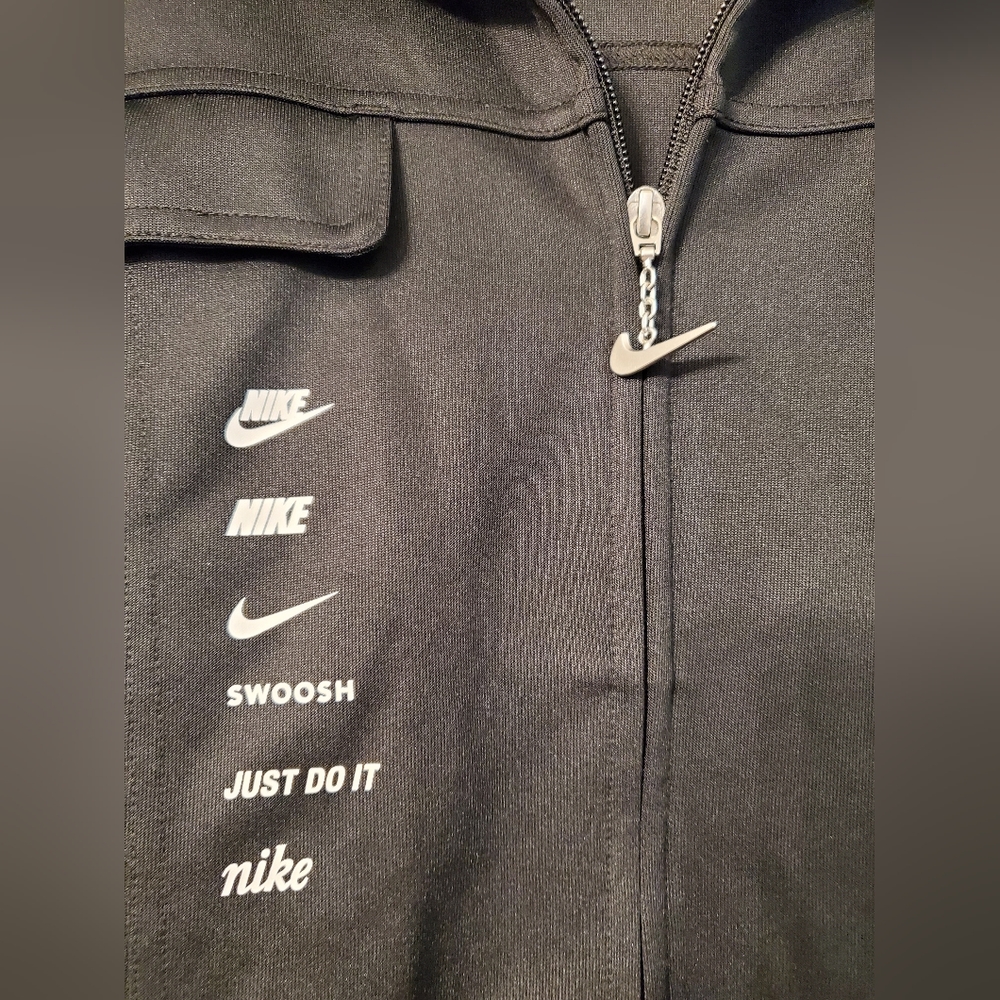 Nike Jacket Plus Size - Picture 3 of 3